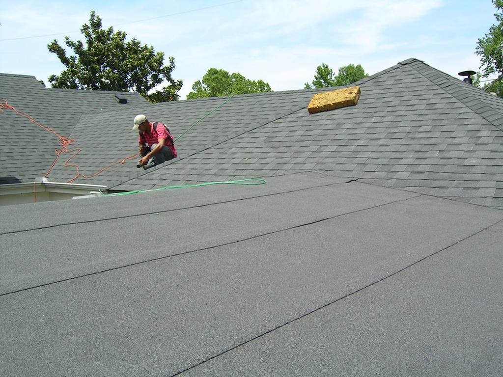 roll.roofing